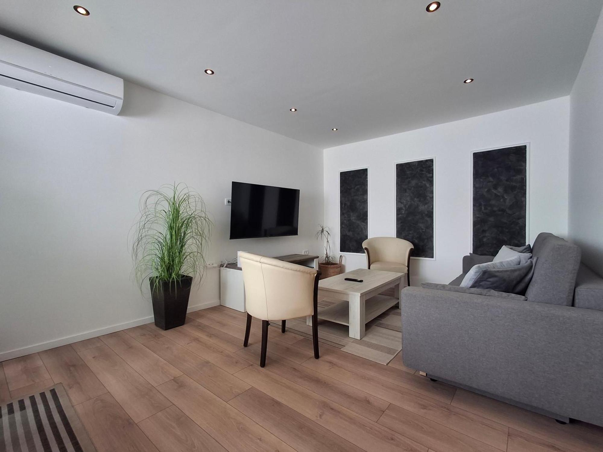 Apartmani Alma 풀라 외부 사진
