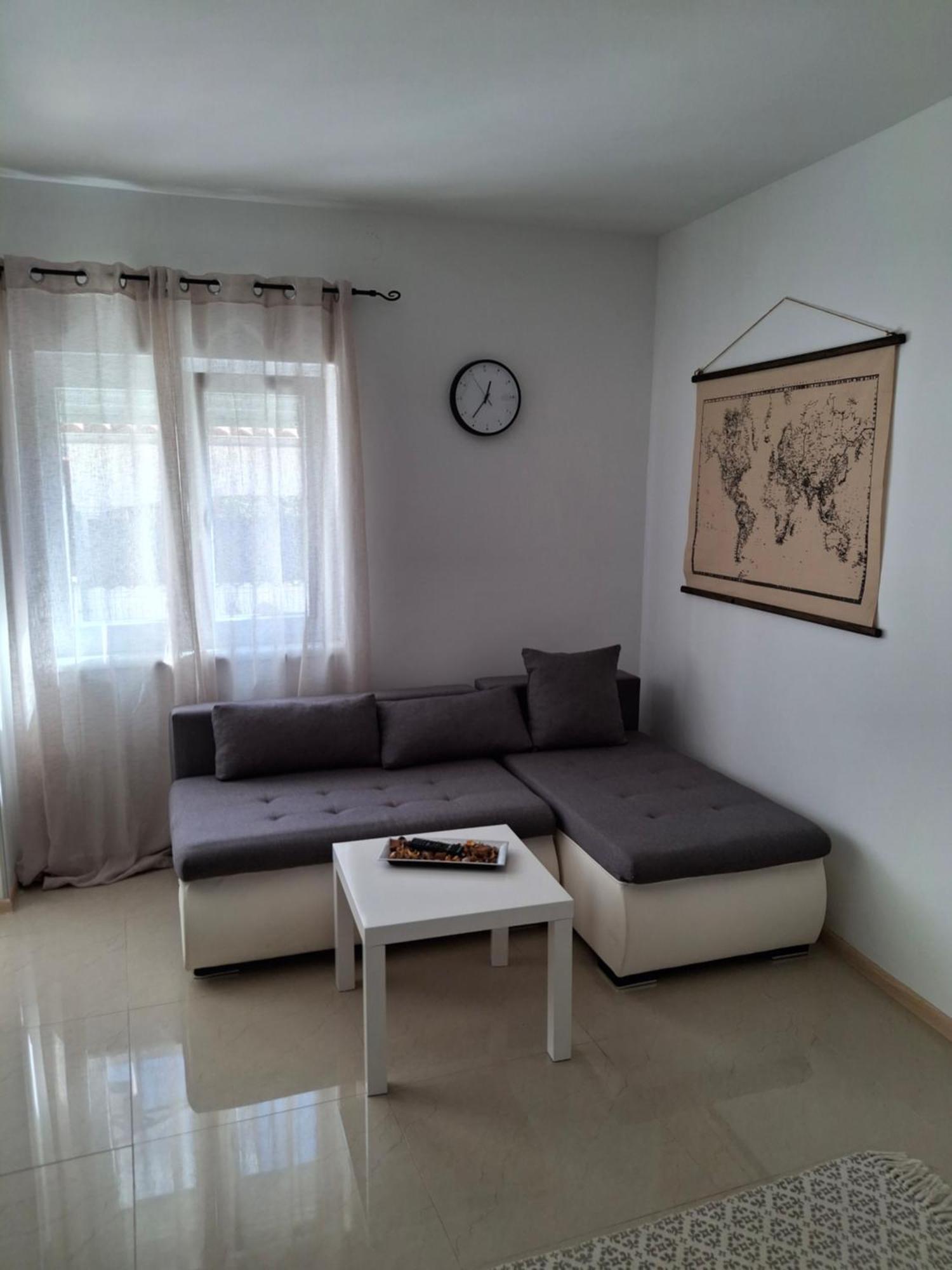 Apartmani Alma 풀라 외부 사진